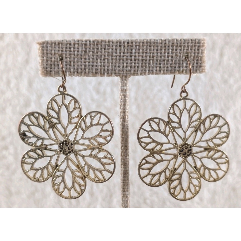 Gold Tone Filigree Flower Earrings Large Cutout‎ Floral Dangle Boho Lightweight